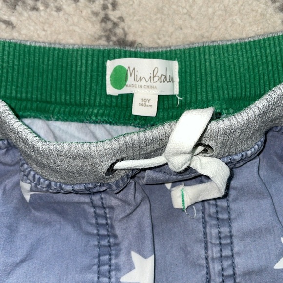 Mini Boden Kids Star Shorts. Elastic waist with drawstring. 10yr old - Picture 3 of 4